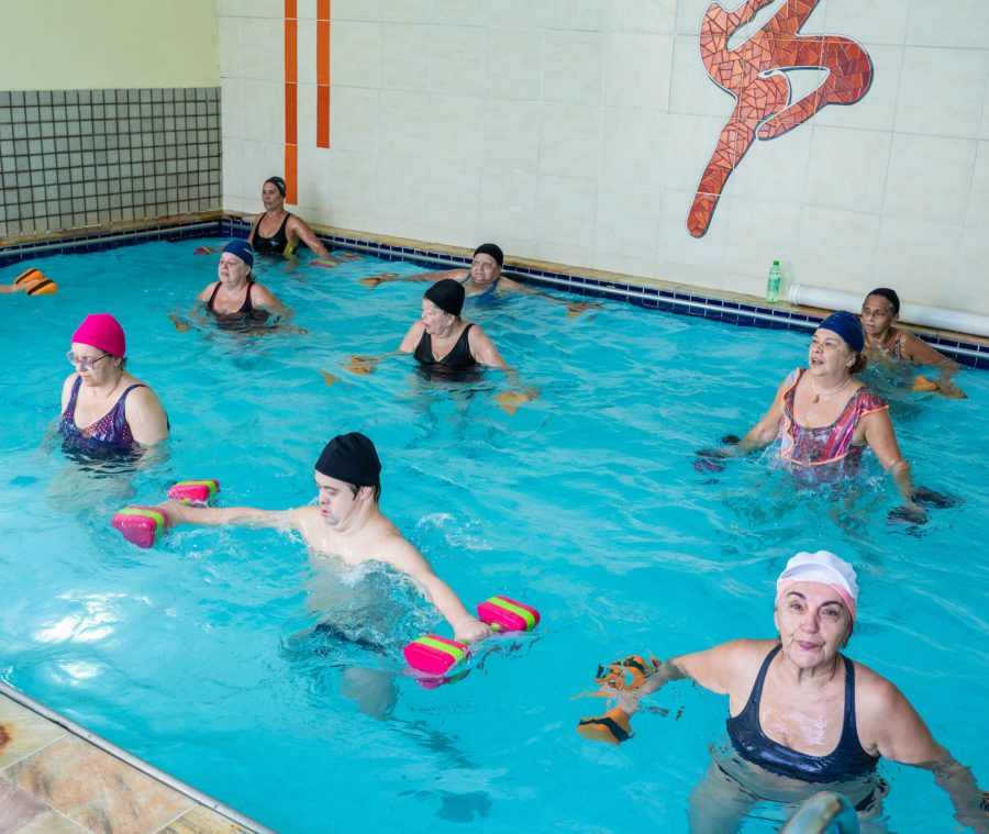 Academias de Natacao Adulto em Niterói - RJ - Brasil